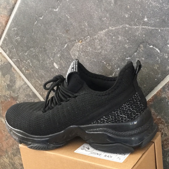 CloudAir Black Sneakers style:COOKIE size:7.5 - Picture 4 of 5